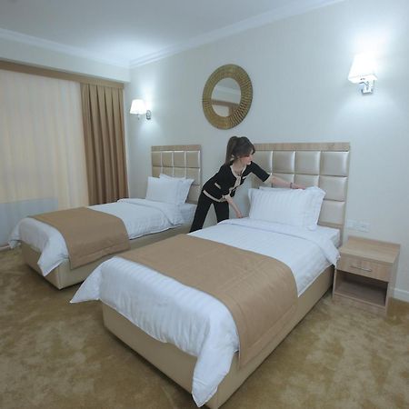 Velara Hotel Tashkent Bagian luar foto