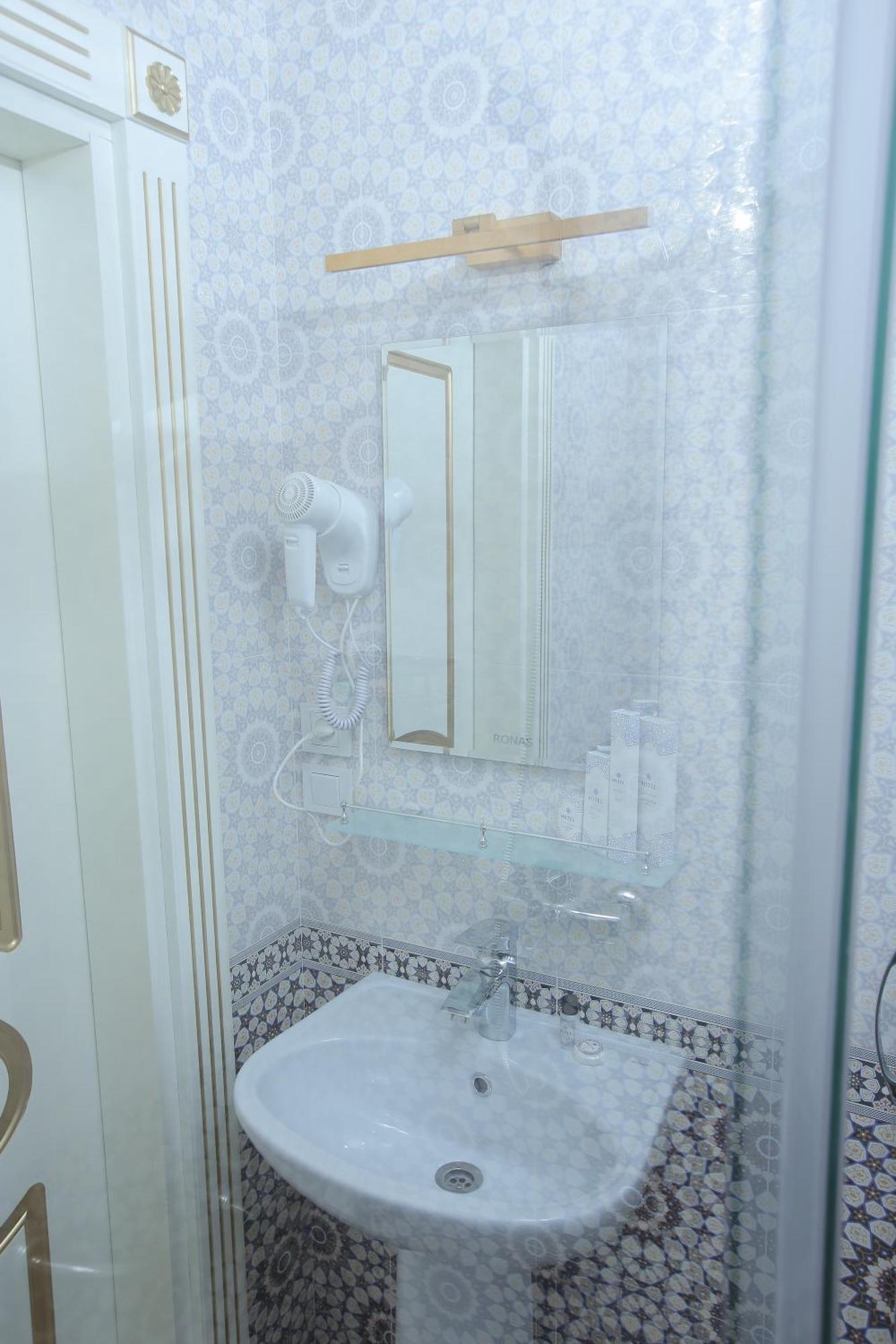 Velara Hotel Tashkent Bagian luar foto